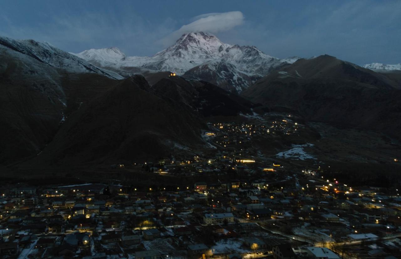 Landscapes Hotel Kazbegi Exterior foto